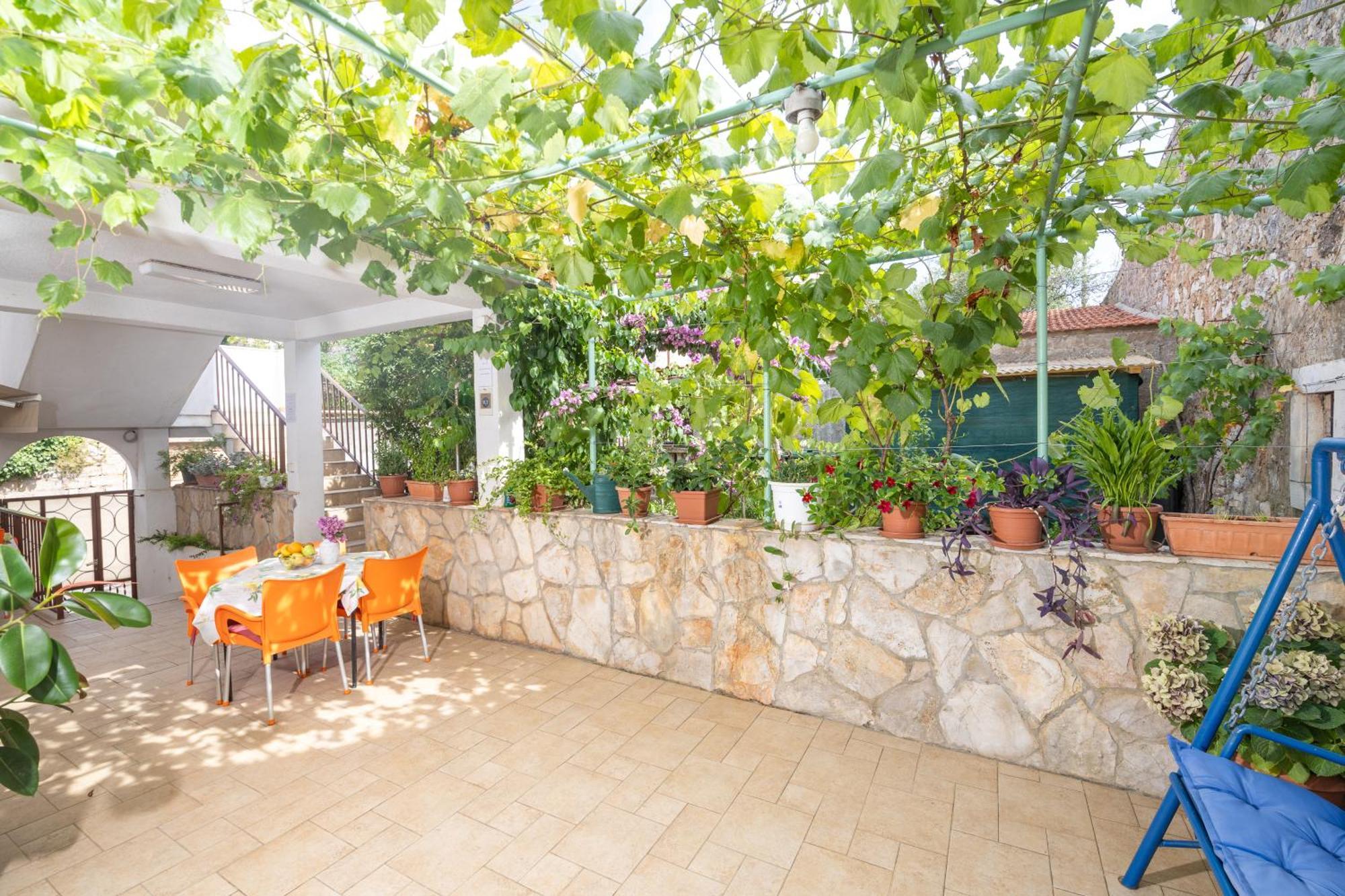 Apartments Damjanic Jerko Vrboska Extérieur photo