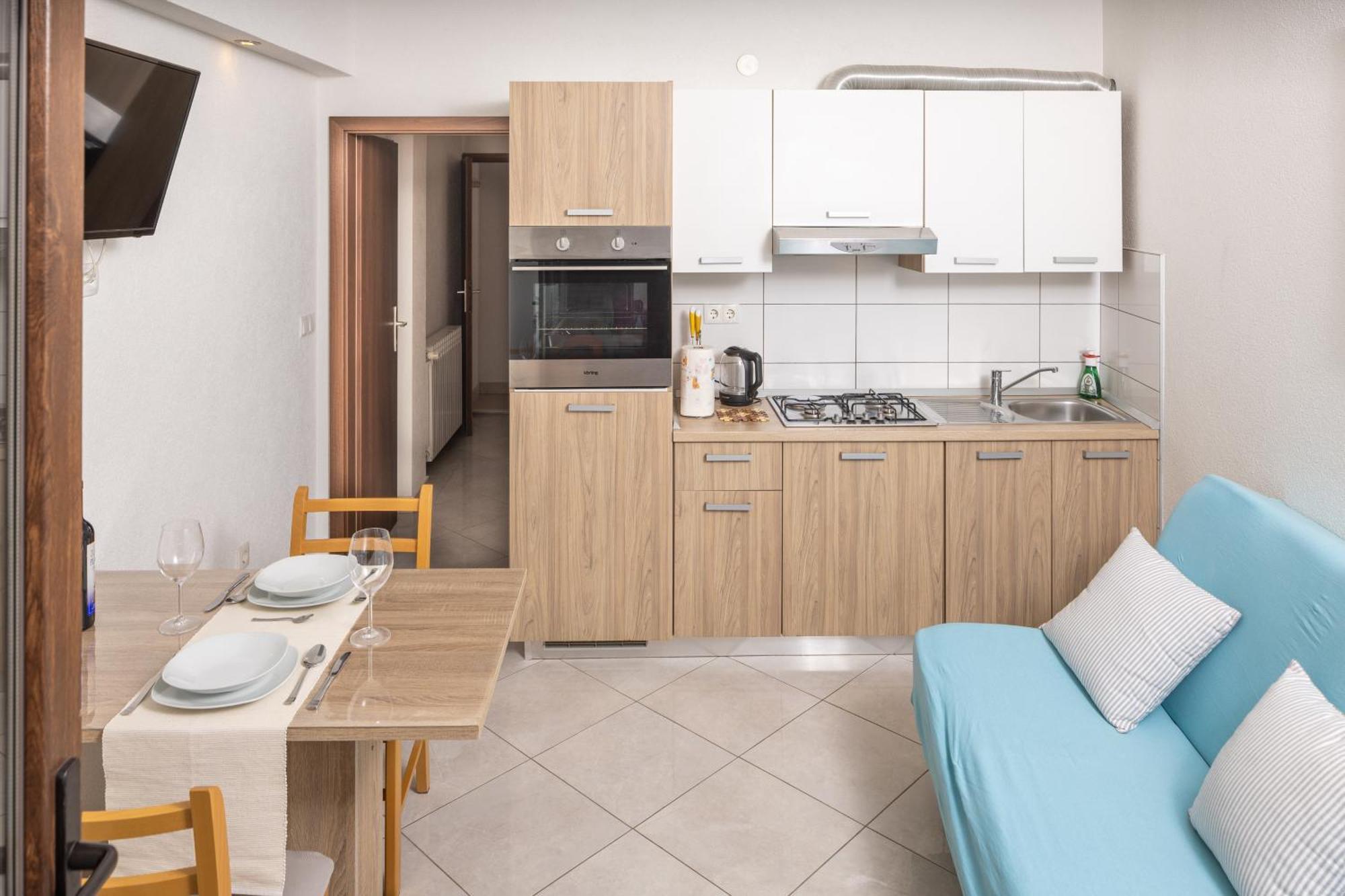 Apartments Damjanic Jerko Vrboska Extérieur photo