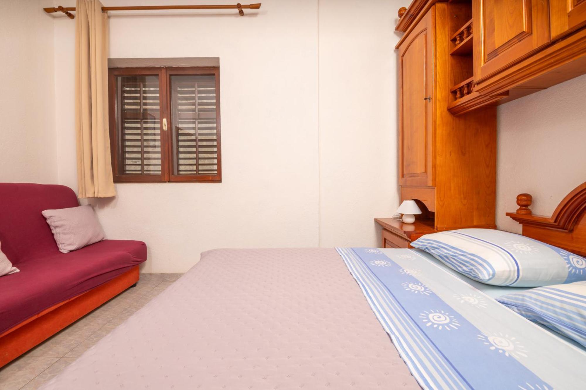 Apartments Damjanic Jerko Vrboska Extérieur photo